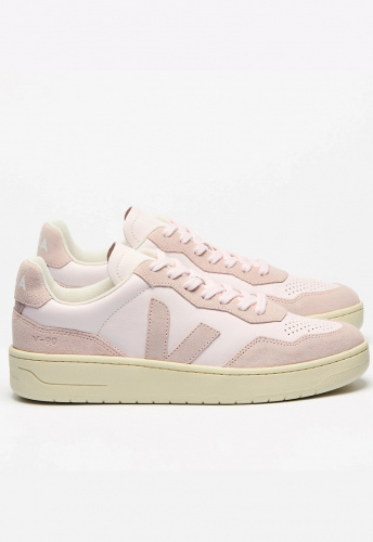 Veja "V-90 O.T. Leather" - lassi petale